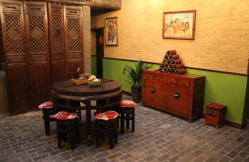 Ten Mile Gallery House | Yangshuo Village Inn Boutique Hotel , Moon Hill three nights in a row