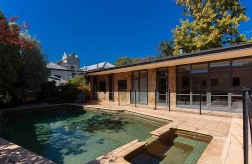 Yarra Glen House | Yarra Glen Grand Hotel