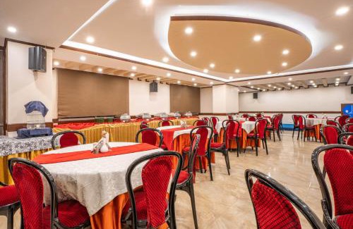 Darjeeling Hotel | Yashshree Jai Hotel & Banquet