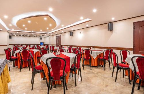 Darjeeling Hotel | Yashshree Jai Hotel & Banquet
