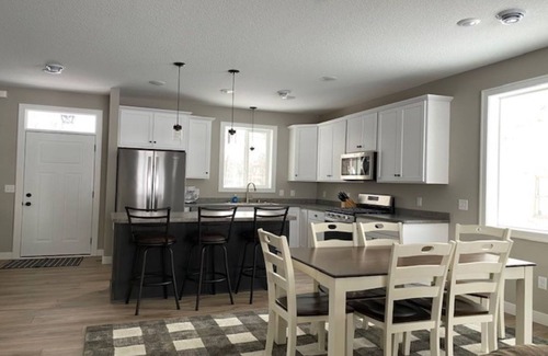 Ham Lake House | Year-round relaxation with lots of space and all the comforts of home!