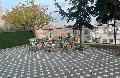 Majdal al-Shams Cabin | Yellow House Suite