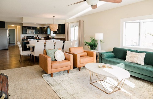 Springfield House | Yellow Spring’s Estate on 68 + Pet Friendly