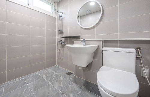 Yeosu House | Yeosu Everyday Small Changes Pension