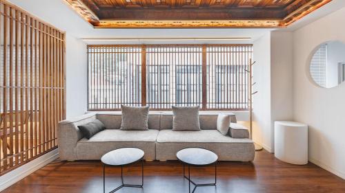 Yeosu House | Yeosu Jinnam Mansion Pension