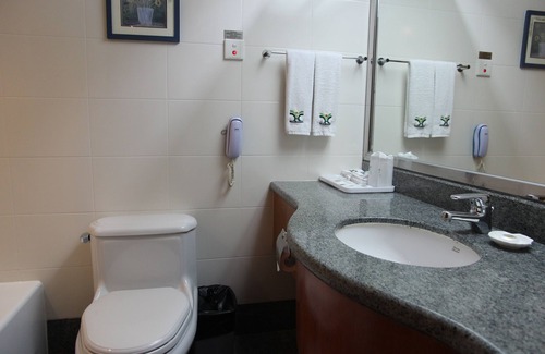 East Huanshi Road Hotel | Yihe Hotel Ouzhuang