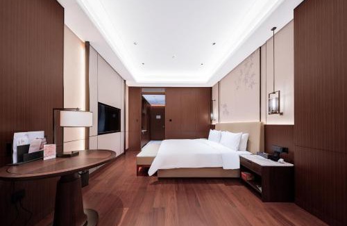 Luolong Hotel | YISHUI GRAND HOTEl