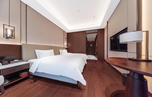 Luolong Hotel | YISHUI GRAND HOTEl