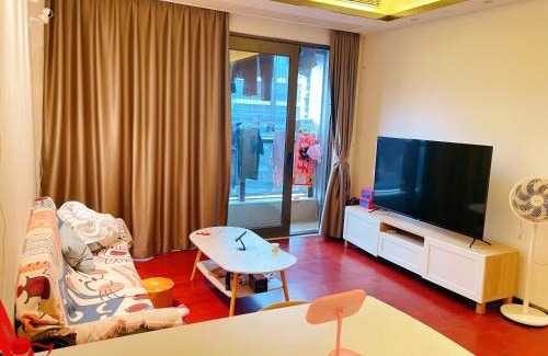 Longhua District Hostel | Yiweidu Ladies Space Capsule Youth Apartment