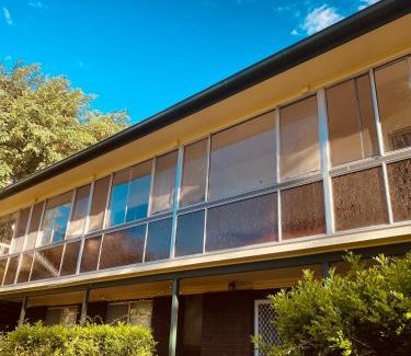 Waterford West House | YnY Guest house