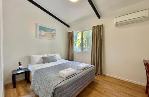 North Ward Hotel | Yongala Lodge by The Strand