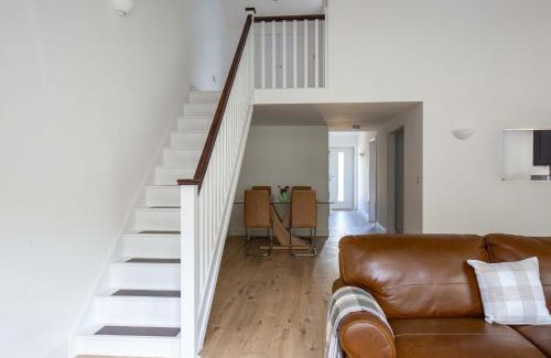 Ampney Crucis House | York Cottage