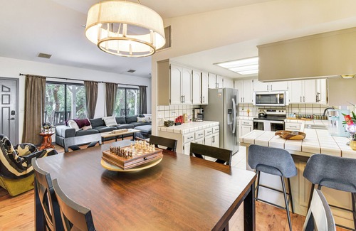 Ahwahnee Apartment | Yosemite Wellbeing Retreat on 5 Acres w/Mtn Views