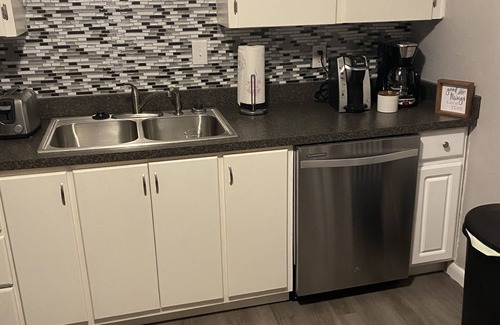 Del City House | You home away from home awaits.