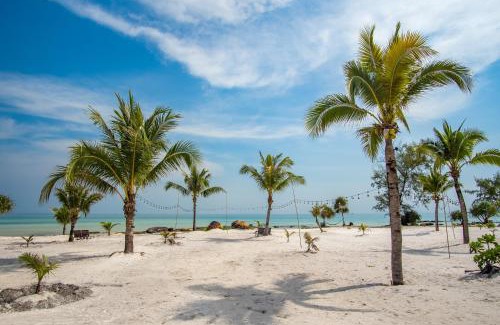 Koh Rong Hotel | You&Me Resort