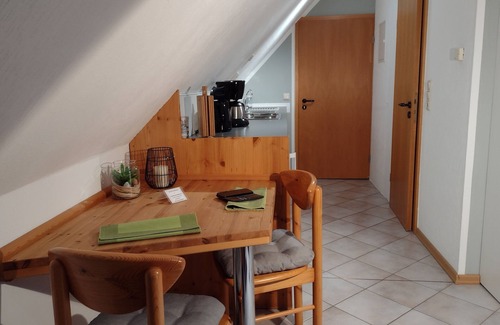 Luckau Apartment | You will find relaxation and a peaceful idyll here in the Apartment-Feldsteingarten