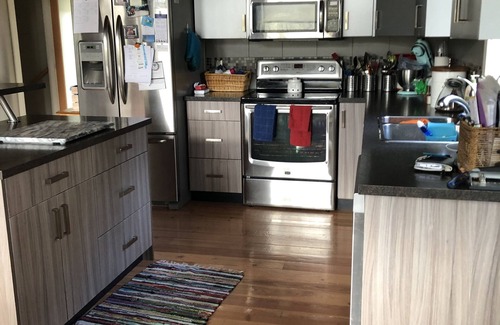 Youbou House | Youbou Lake House