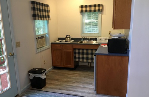 Norway Cottage | Young Cottage - One bedroom Cottage with large bathroom.