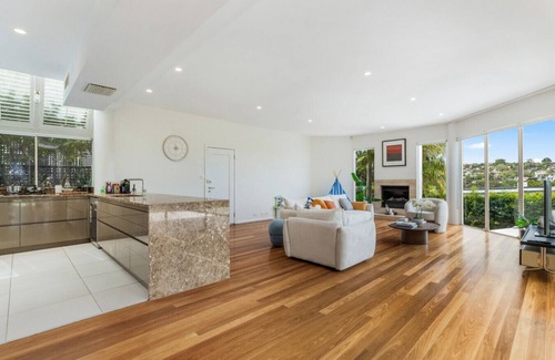 Mosman House | Your Holiday Home in Mosman