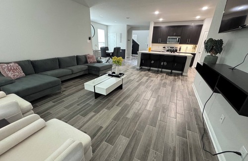 Williamson County House | Your home away from home - Jarrell