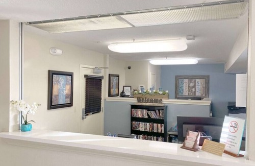 Westchase House | Your Home Far Away From Home! FREE Parking, Pets Allowed, Near NRG Stadium!