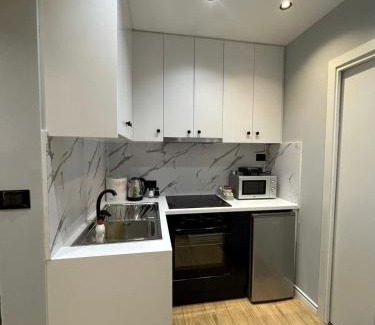 Sheqi i Vogel Apartment | Your home Fier 1