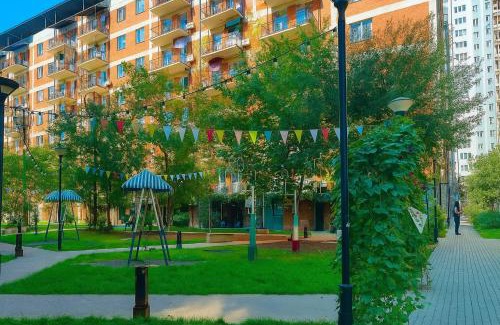 Saburtalo Apartment | Your Home Inn at Jikia's Green House-Central Tbilisi