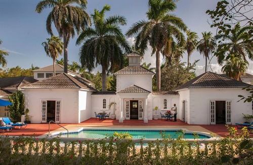 Montego Bay Villa | Your own 7 bedroom private home with Garden View and benefits of a resort