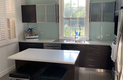 Warwick House | Your Own Art Deco Home in Warwick