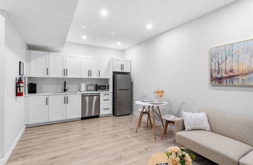 Southeast Calgary House | Your Perfect Calgary Stay - 1-Bedroom Suite | Full Kitchenette + Laundry + Desk