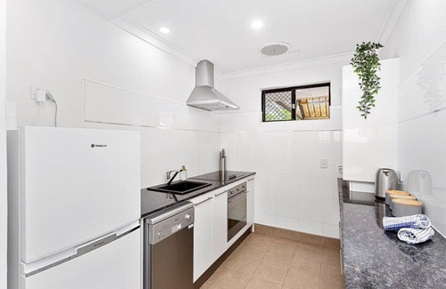 South Perth Villa | Your private sanctuary in South Perth awaits.