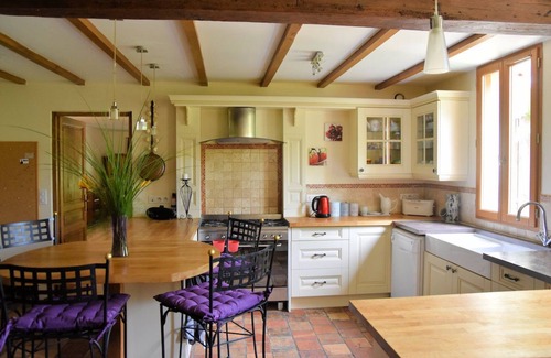 Montpon-Menesterol House | Your secluded country oasis in southwest France