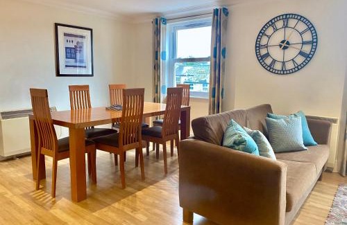 Cambridge Apartment | Your Space Apartments - Manor House