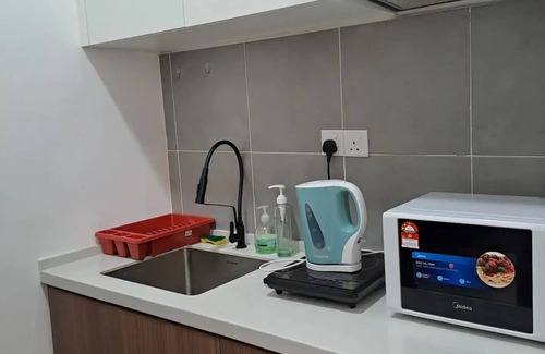 Nilai House | Youth City Residence/2 Room/KLIA/Nilai/Pool