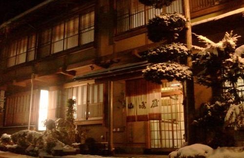 Yudanaka Shibu Onsen Hotel | Yudanaka Onsen Yamazakiya