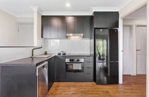 Ravensbourne House | Yume House - Stylish Country Escape 2 Bedrooms