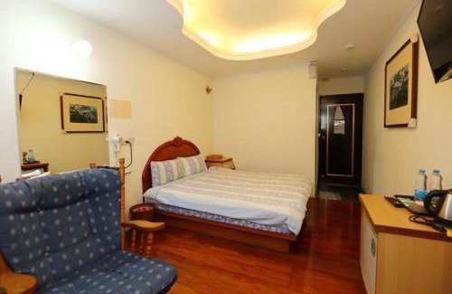 Dongpu House | Yushan House B&B