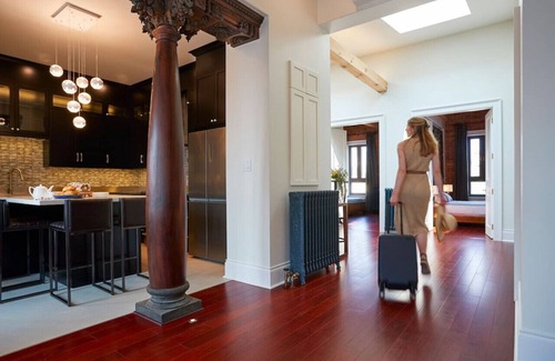 Belleville Apartment | Yves Klein | Executive Apartment at Blue Violin