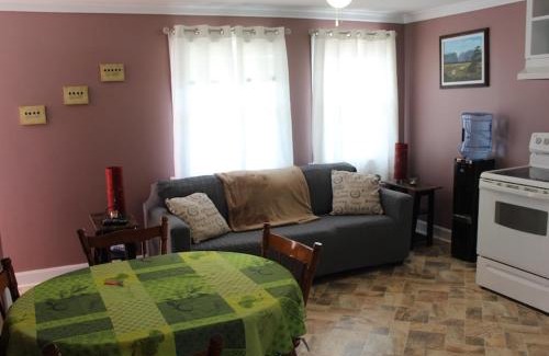 St. Anthony Hotel | Yvonne's Cottages