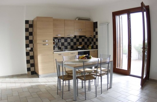 Itri Villa | Zagara Sleeps 6 (2 Bedrooms) Villa With Pool, Hills And Sea Views