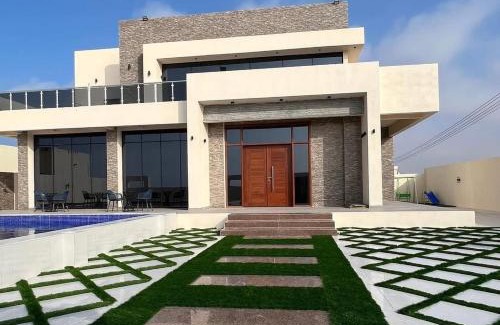 Sur Villa | Zahrtishrin