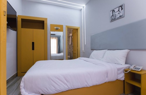 Cairo Hotel | Zamalek House HotelnEconomy Small Single