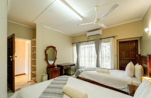 Victoria Falls House | Zambezi Family Lodge - Buffalo Room