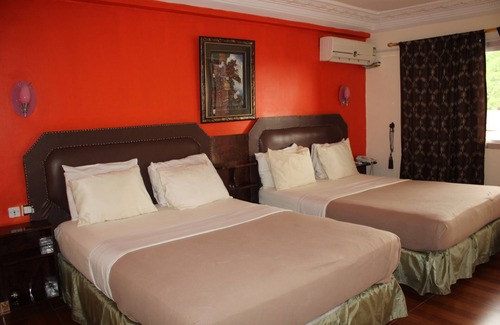 Conakry Hotel | Zambezi Inn Hotel