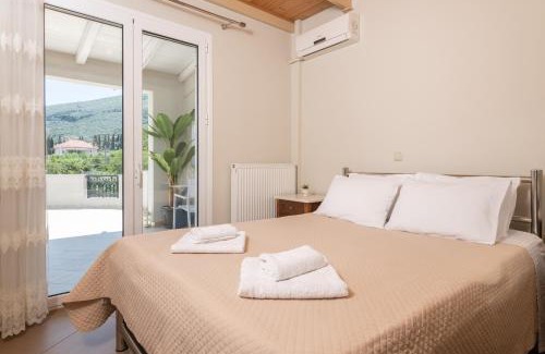 Mouzaki House | Zamor Family Villa 1