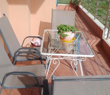 Kalambaka House | Zara'sHomeMeteora-The House Of The Rising Sun!