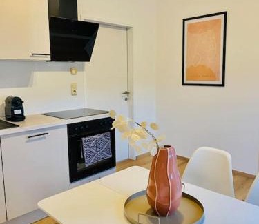 Micheldorf in Oberoesterreich Apartment | Zentrale Wohnung mit Blick auf Burg Altpernstein