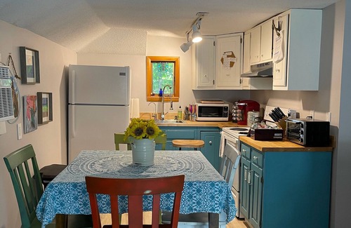 Lake Placid Cottage | ✪ Zen Den - Lake Placid Village - MONTHLY RENTAL✪