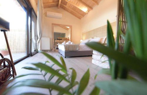 Nees Pagases House | ZEN Garden House Alykes Volos