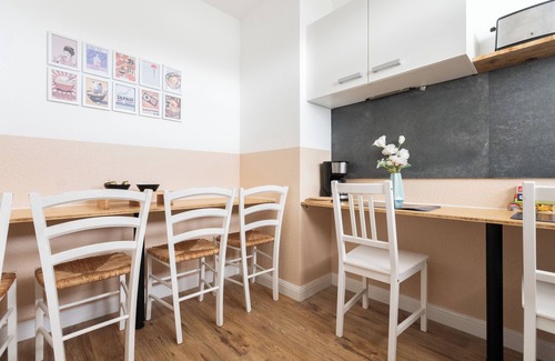 Neudorf-Nord Apartment | - Zen Haven Luxurious 3-Room Japanese-Themed Apartment with Balcony -
